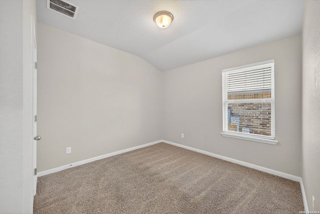 12915 Louberg Valley, San Antonio, TX 78253