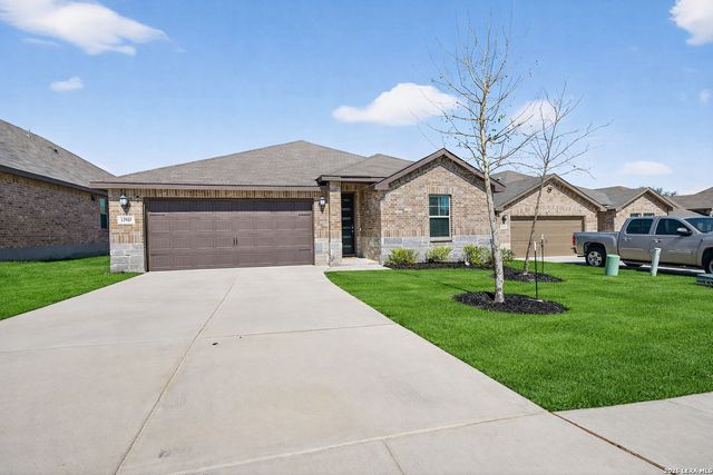 12915 Louberg Valley, San Antonio, TX 78253