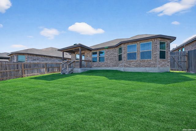 12915 Louberg Valley, San Antonio, TX 78253