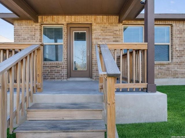 12915 Louberg Valley, San Antonio, TX 78253