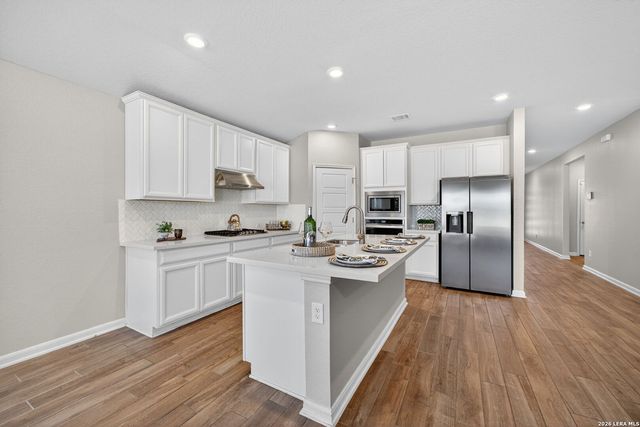 12915 Louberg Valley, San Antonio, TX 78253