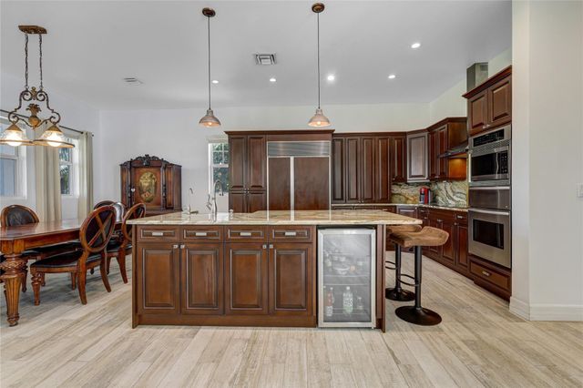 6601 Appaloosa Trail, Southwest Ranches, FL 33330