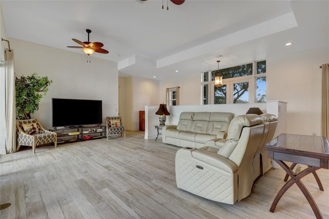 6601 Appaloosa Trail, Southwest Ranches, FL 33330