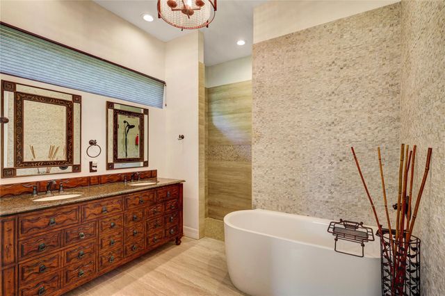 6601 Appaloosa Trail, Southwest Ranches, FL 33330