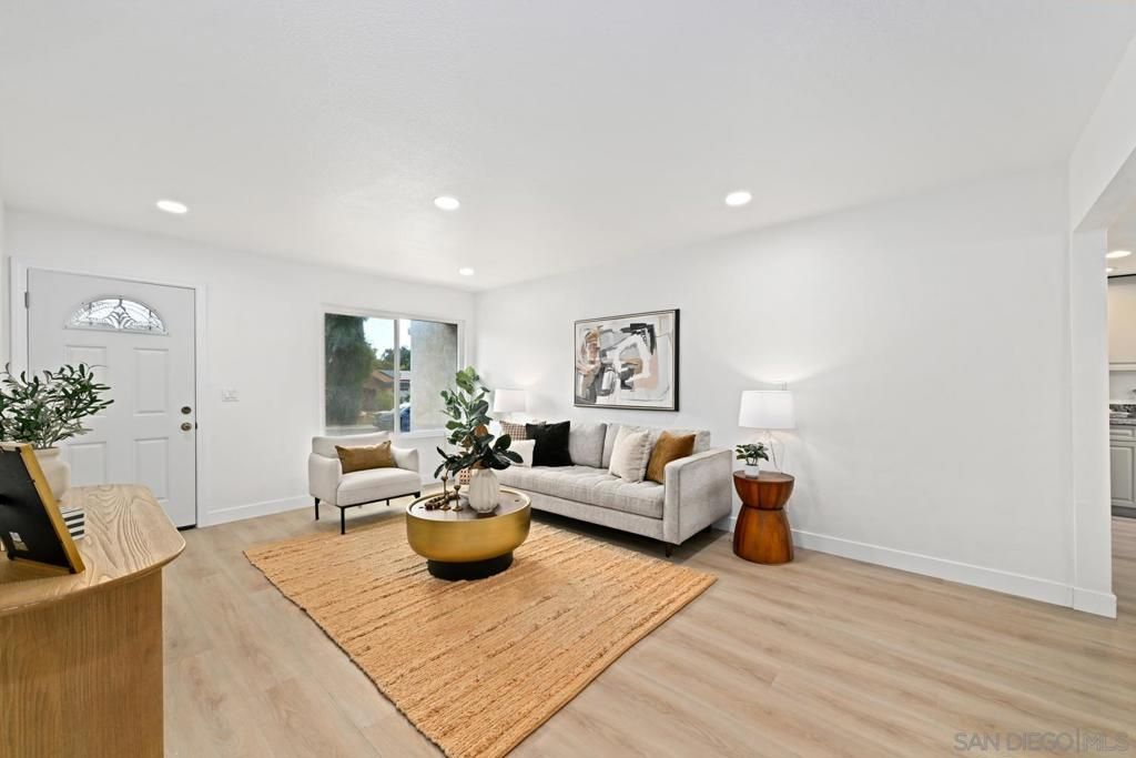 13530 Utopia, Poway, CA 92064 — photo 3