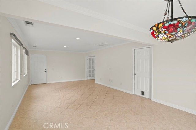 204 W Linfield, Glendora, CA 91740
