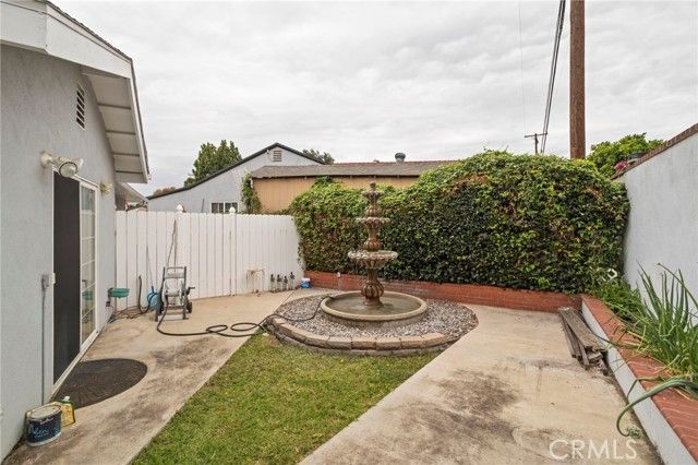 204 W Linfield, Glendora, CA 91740