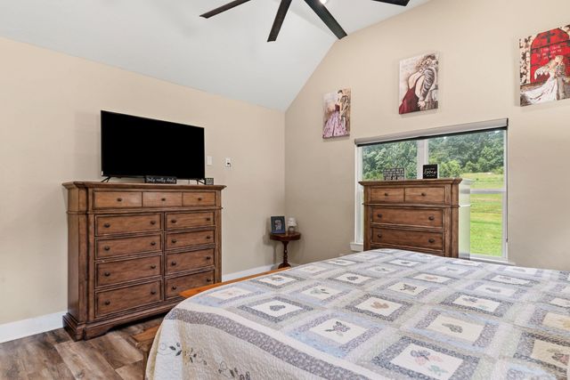 2873 Zinnia Rd, Diana, TX 75640