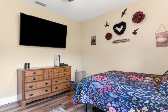 2873 Zinnia Rd, Diana, TX 75640