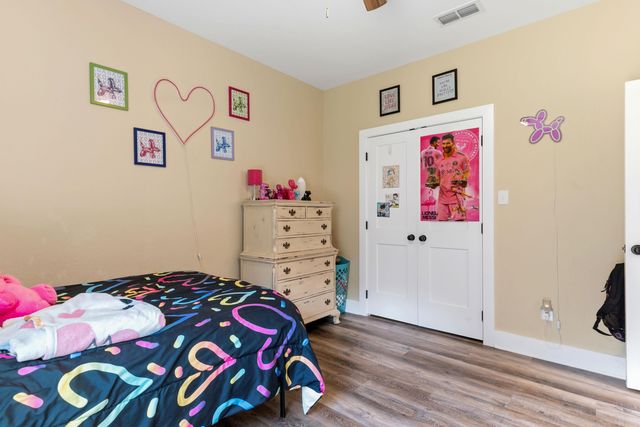 2873 Zinnia Rd, Diana, TX 75640