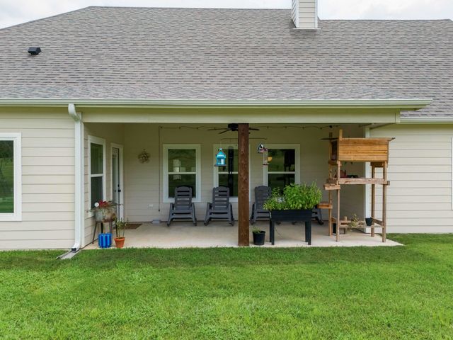2873 Zinnia Rd, Diana, TX 75640
