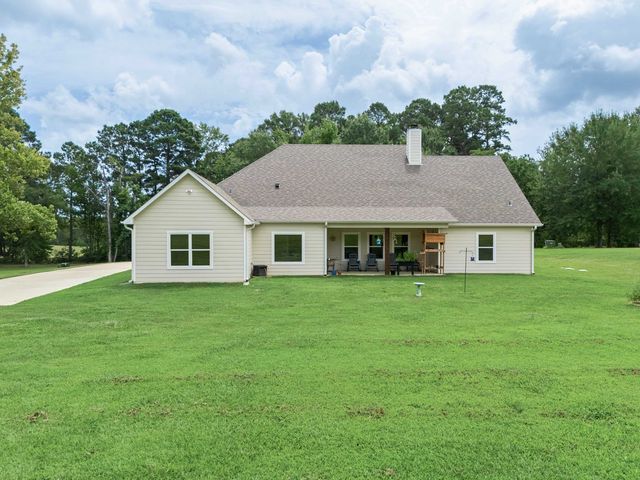 2873 Zinnia Rd, Diana, TX 75640