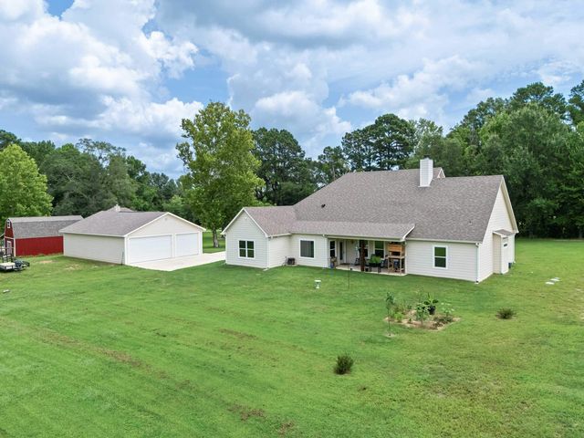 2873 Zinnia Rd, Diana, TX 75640