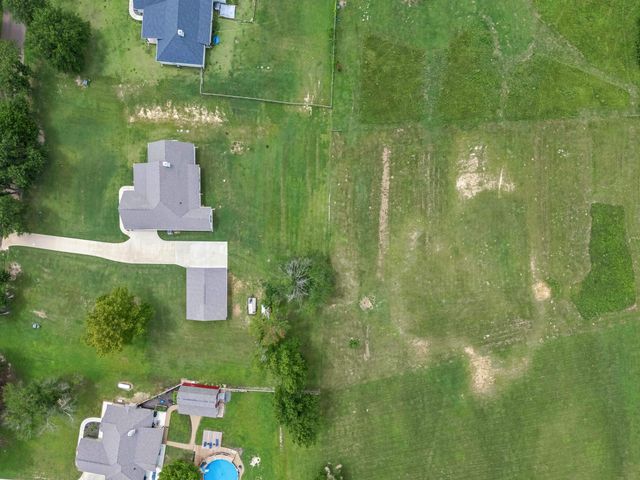 2873 Zinnia Rd, Diana, TX 75640