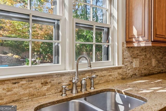 5460 E Idlewood Lane, Atlanta, GA 30327