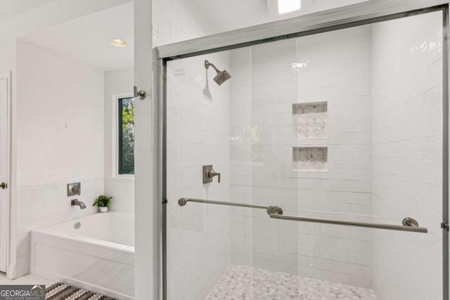 5460 E Idlewood Lane, Atlanta, GA 30327