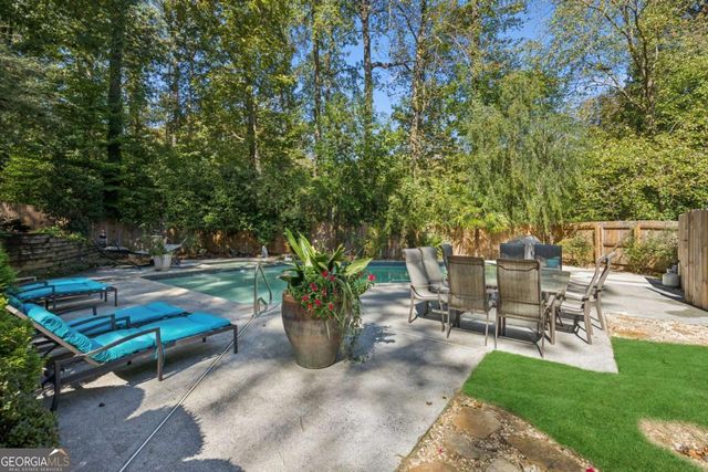 5460 E Idlewood Lane, Atlanta, GA 30327