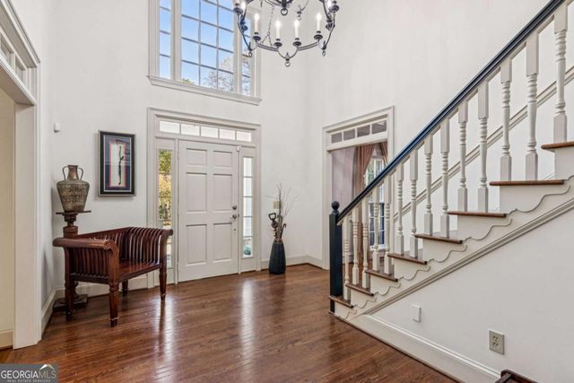 5460 E Idlewood Lane, Atlanta, GA 30327