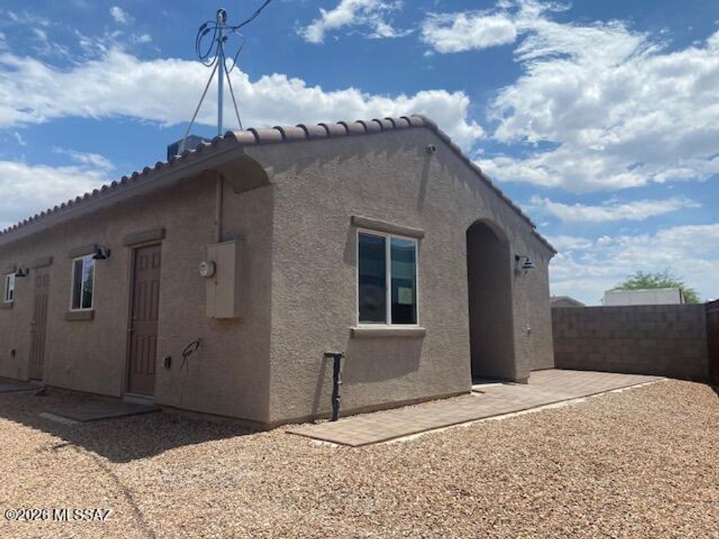 1315 S Osborne Avenue, Tucson, AZ 85713