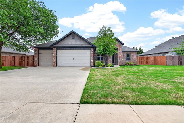 6201 Tumbler Ridge, Rogers, AR 72758