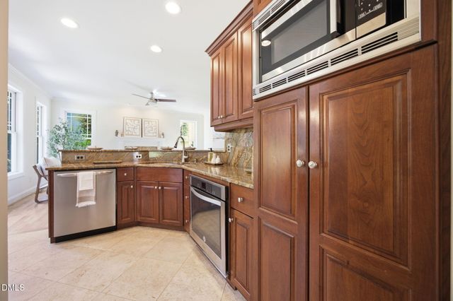 109 Gablewood Lane, Holly Springs, NC 27540