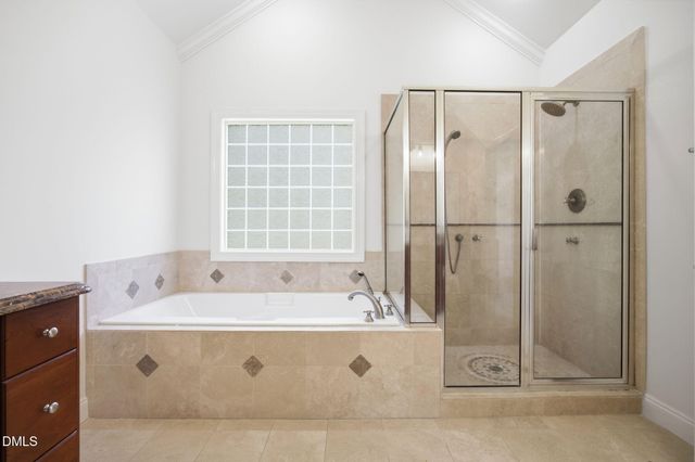 109 Gablewood Lane, Holly Springs, NC 27540