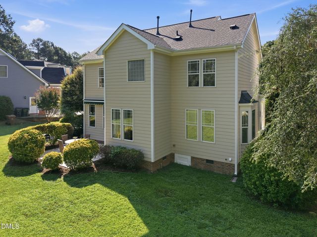 109 Gablewood Lane, Holly Springs, NC 27540