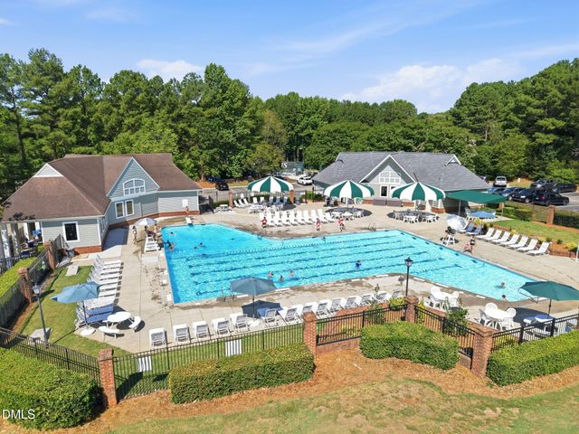 109 Gablewood Lane, Holly Springs, NC 27540