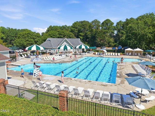 109 Gablewood Lane, Holly Springs, NC 27540