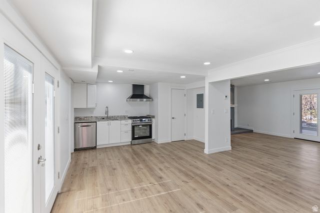 5489 S WILLOW LN, Murray, UT 84107