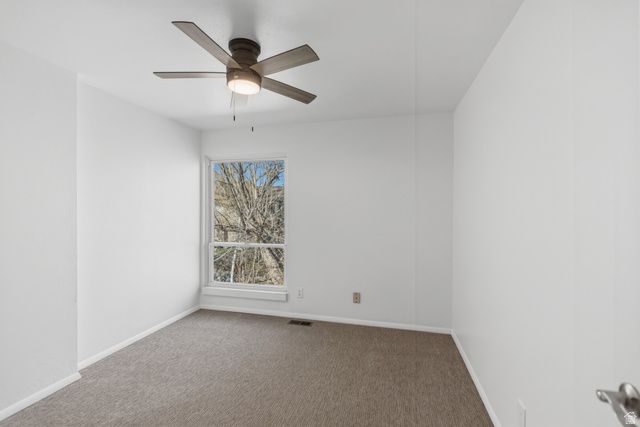 5489 S WILLOW LN, Murray, UT 84107