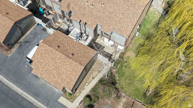 5489 S WILLOW LN, Murray, UT 84107