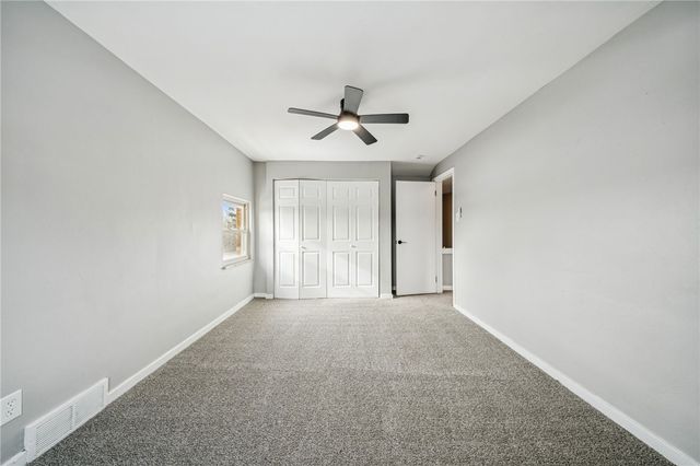 417 Longview Dr, Monroeville, PA 15146