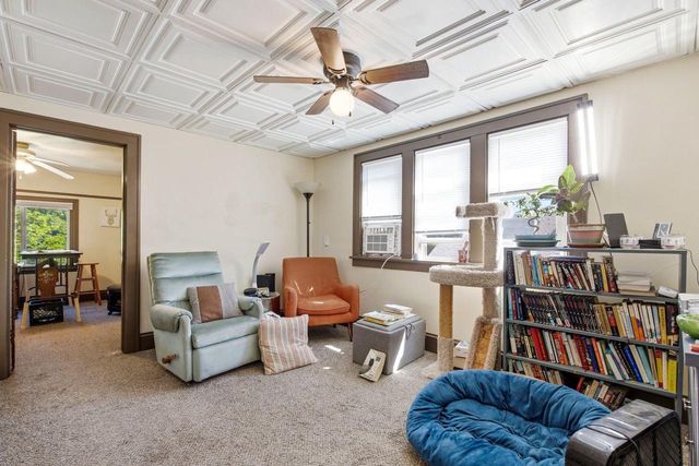 1035 E Potter AVENUE, Milwaukee, WI 53207