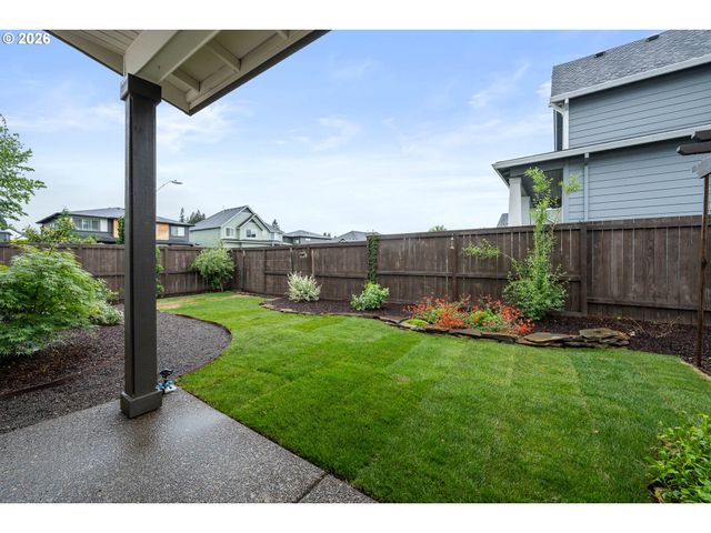 1615 N PINE St, Canby, OR 97013