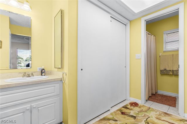 4215 SW 13th AVE, Cape Coral, FL 33914