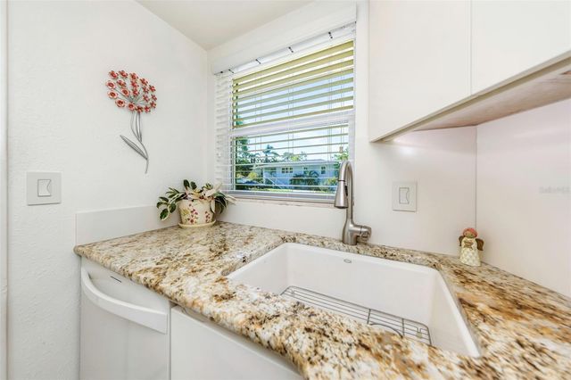 6613 FLAMINGO WAY S, St Petersburg, FL 33707