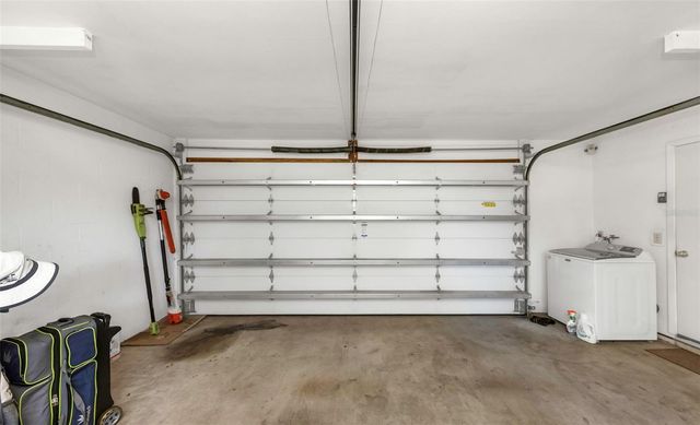 6613 FLAMINGO WAY S, St Petersburg, FL 33707