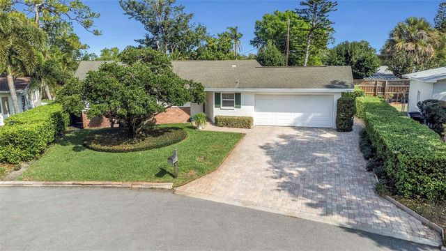 6613 FLAMINGO WAY S, St Petersburg, FL 33707