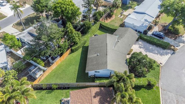 6613 FLAMINGO WAY S, St Petersburg, FL 33707