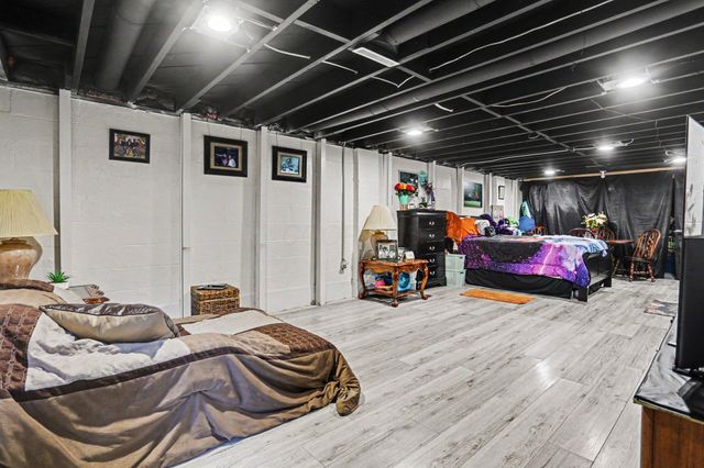 1280 Smith Road, Columbus, OH 43207