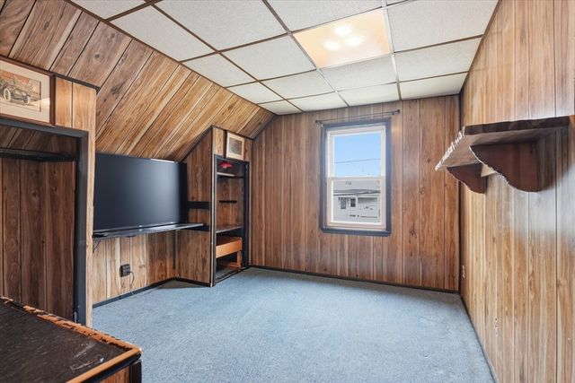 68 Western Ave, Lynn, MA 01904