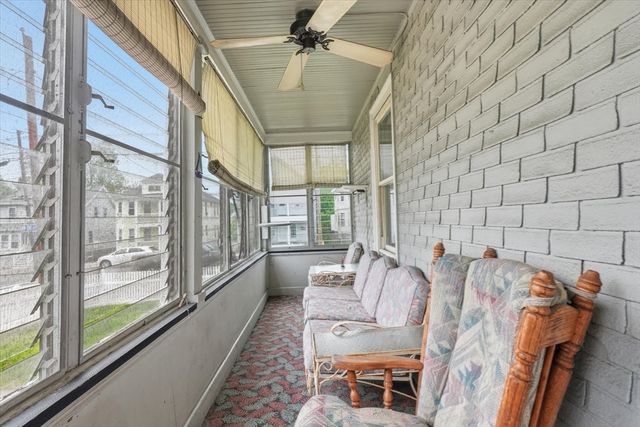 68 Western Ave, Lynn, MA 01904
