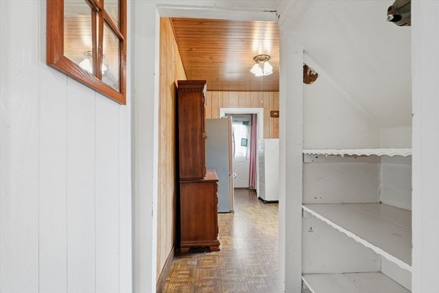 68 Western Ave, Lynn, MA 01904