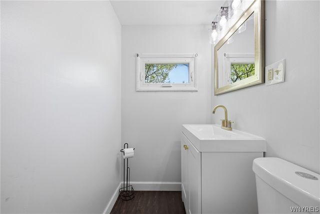 96 Mayfield Avenue, Tonawanda, NY 14150