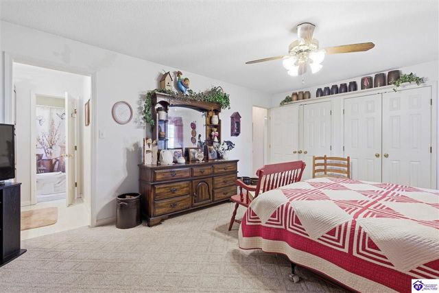 367 S Black Branch Road, Cecilia, KY 42724