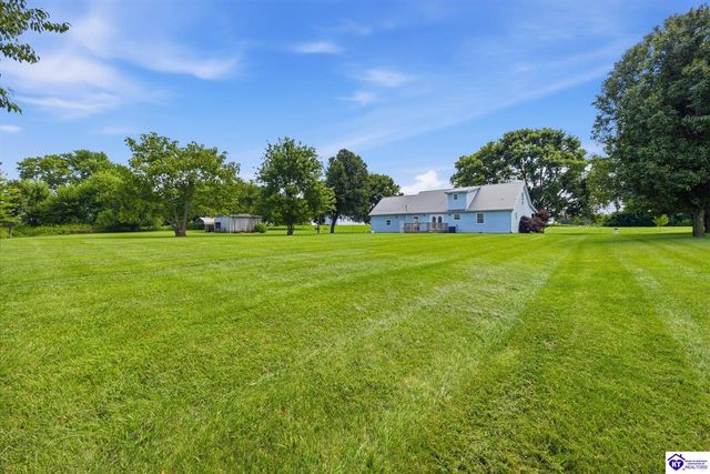 367 S Black Branch Road, Cecilia, KY 42724