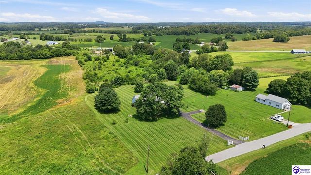 367 S Black Branch Road, Cecilia, KY 42724