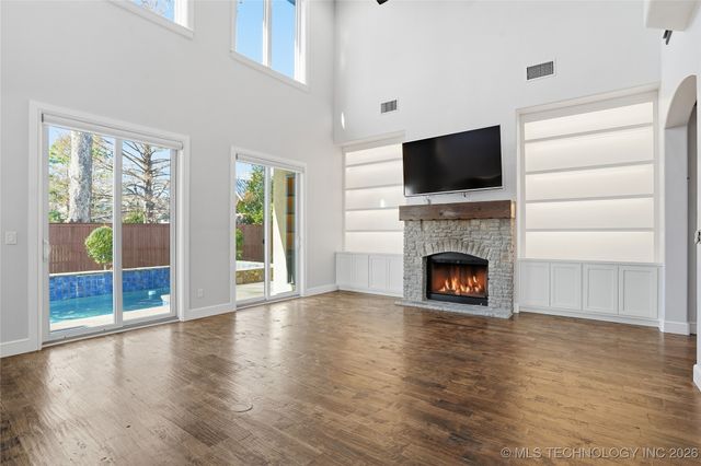 12014 S Kingston Place, Tulsa, OK 74137