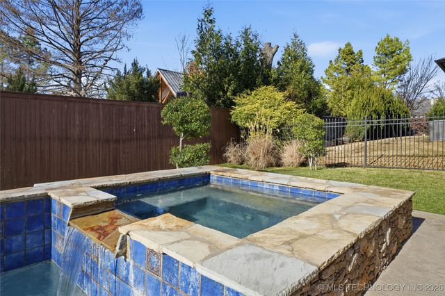 12014 S Kingston Place, Tulsa, OK 74137